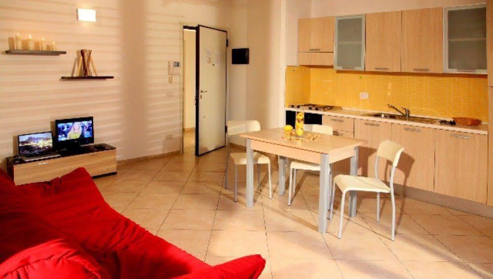 Residence Ilario Suite Hotel Riccione Exterior foto