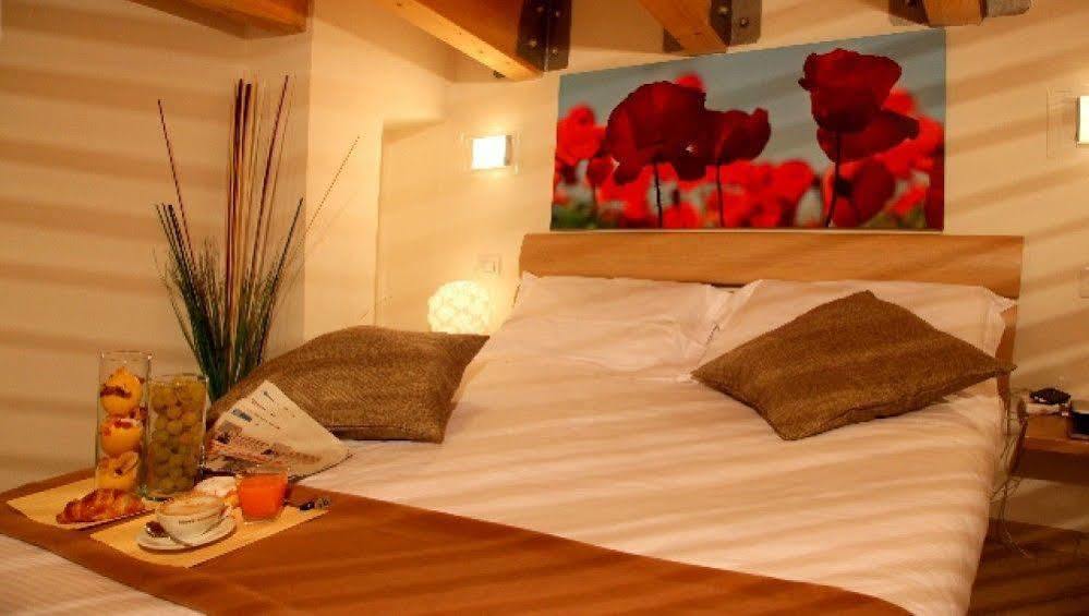 Residence Ilario Suite Hotel Riccione Exterior foto
